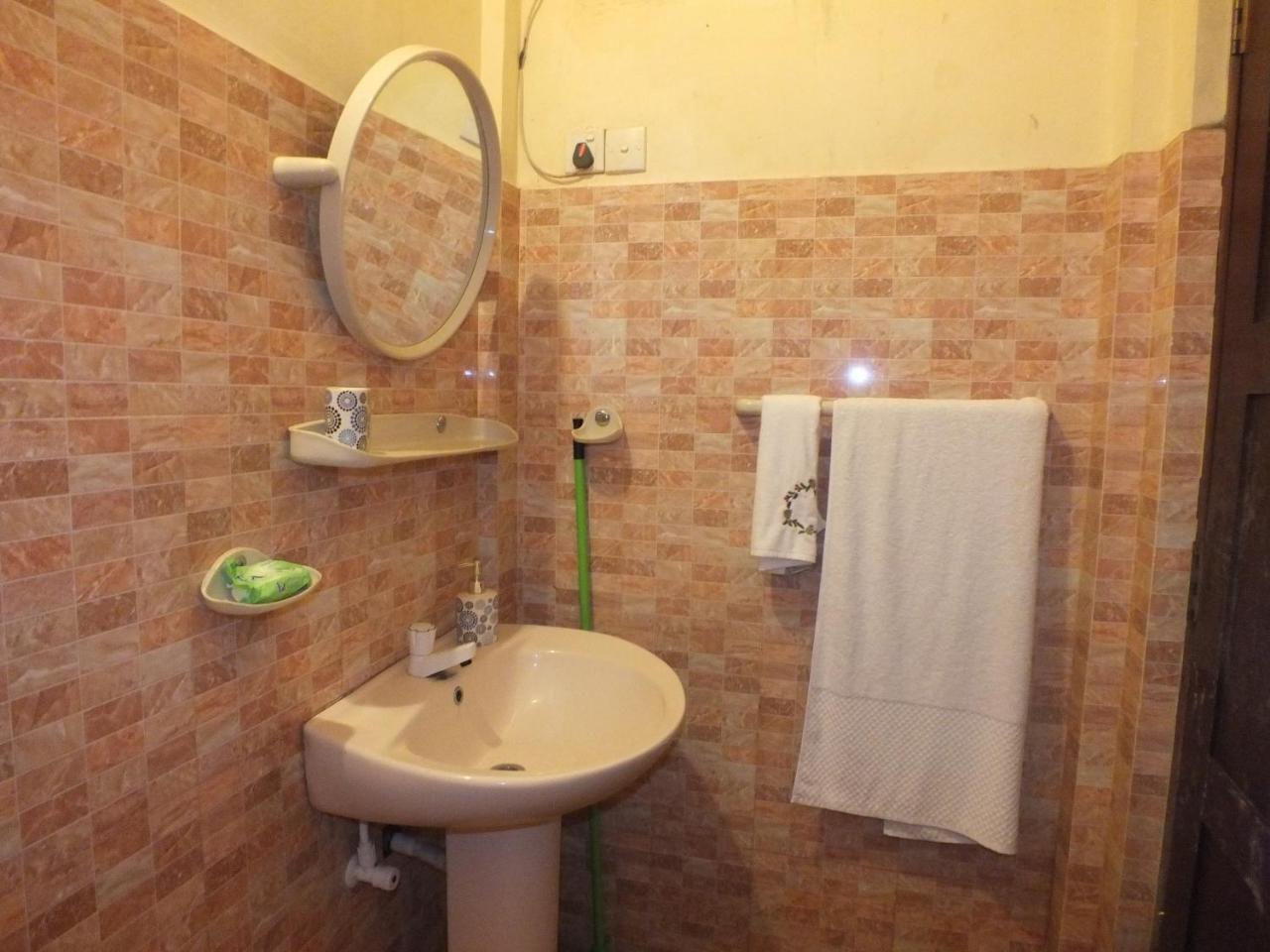 Hillsview Rest & Guest House マータレー エクステリア 写真