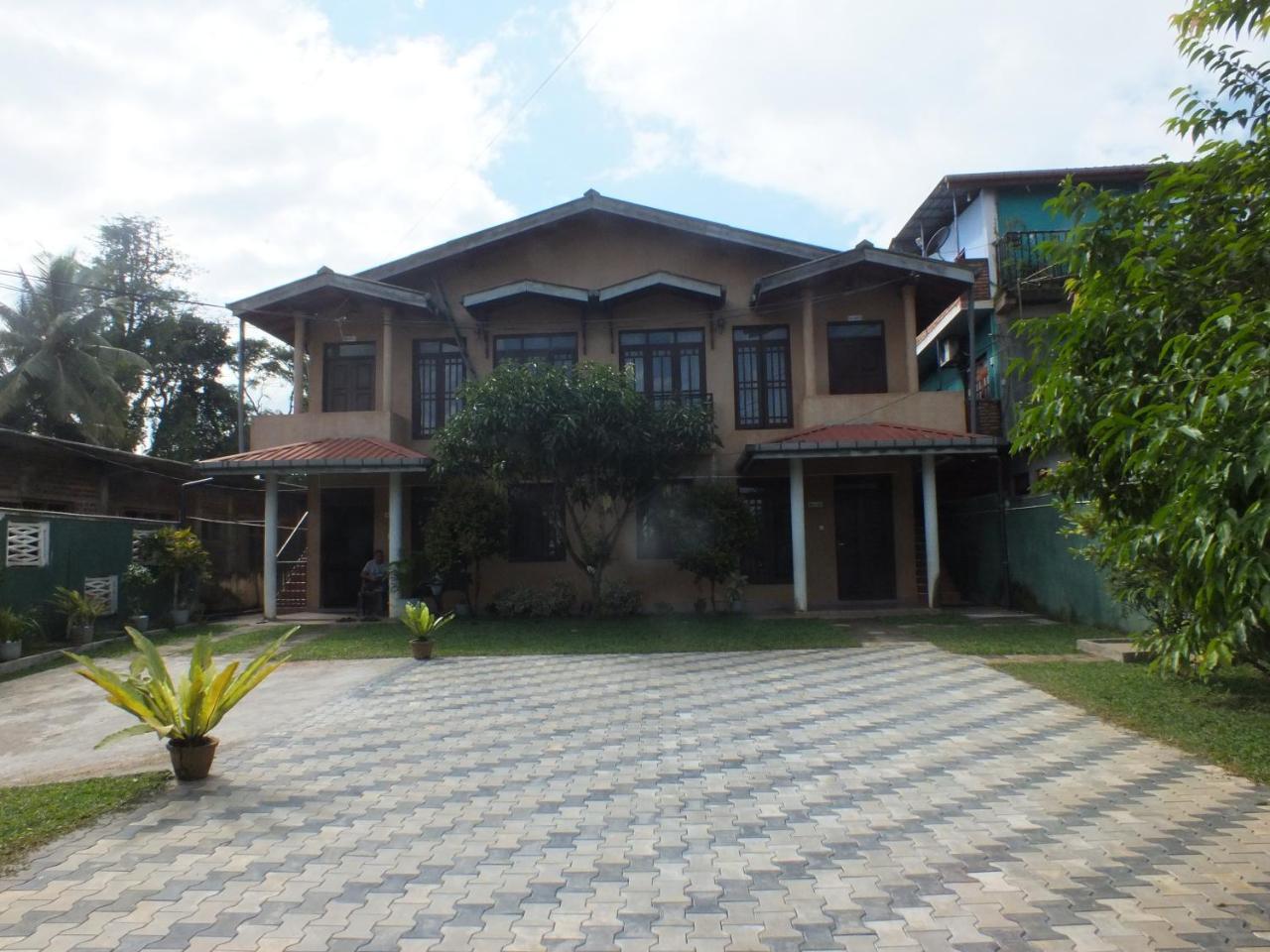 Hillsview Rest & Guest House マータレー エクステリア 写真